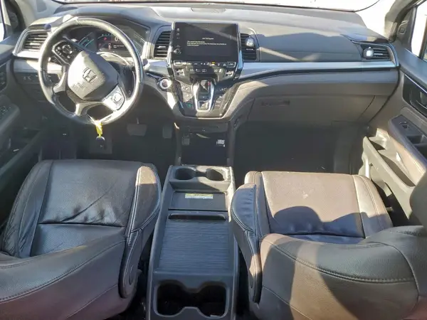 5FNRL6H90JB036410 2018 HONDA ODYSSEY - Image 8