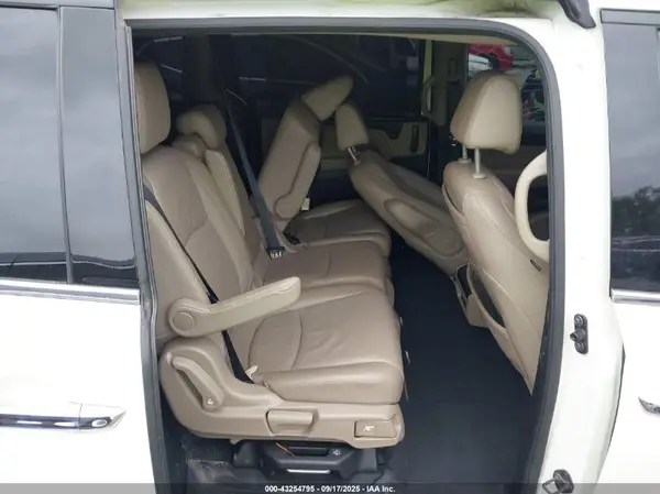 5FNRL6H90JB051635 2018 HONDA ODYSSEY - Image 8