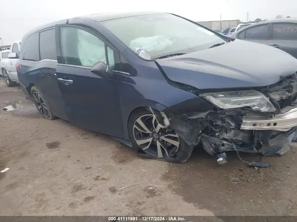 5FNRL6H90JB058309 2018 HONDA ODYSSEY - Image 1