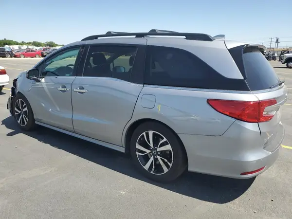 5FNRL6H90JB062506 2018 HONDA ODYSSEY - Image 2