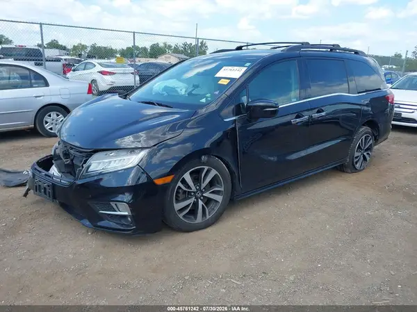 5FNRL6H90JB063946 2018 HONDA ODYSSEY - Image 2