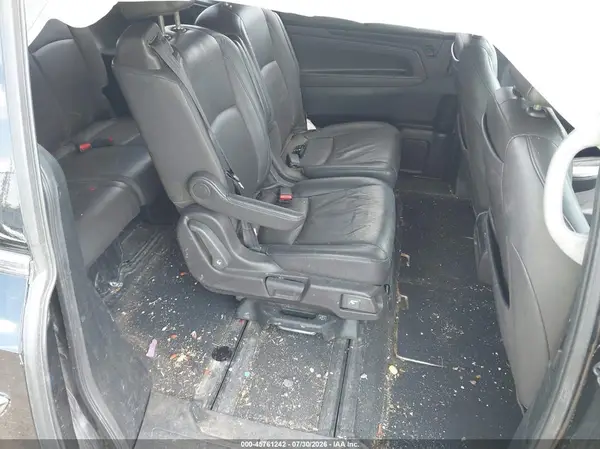 5FNRL6H90JB063946 2018 HONDA ODYSSEY - Image 8