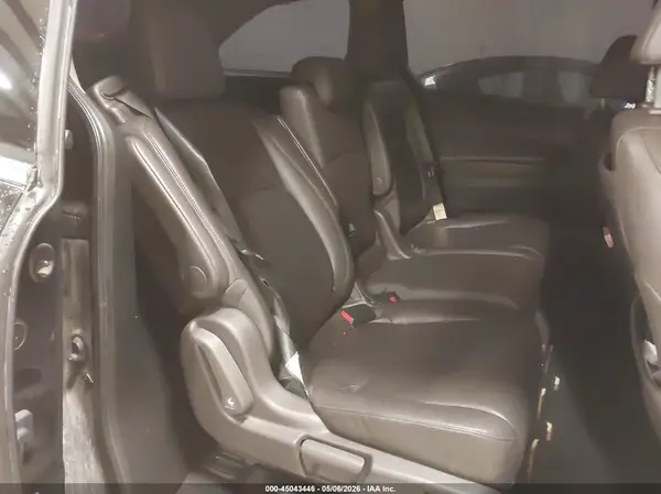 5FNRL6H90JB071593 2018 HONDA ODYSSEY - Image 8