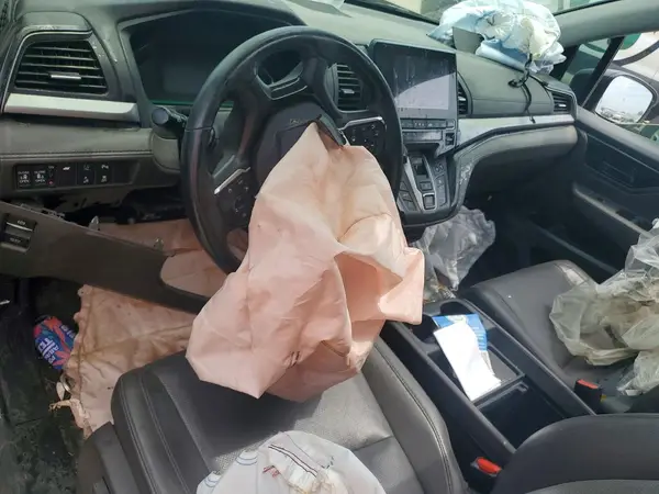 5FNRL6H90KB014585 2019 HONDA ODYSSEY - Image 8