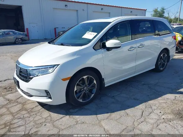 5FNRL6H90NB012422 2022 HONDA ODYSSEY - Image 2