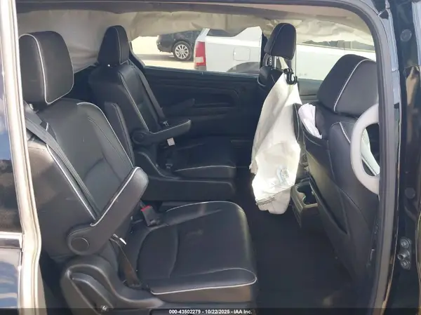 5FNRL6H90PB005411 2023 HONDA ODYSSEY - Image 8