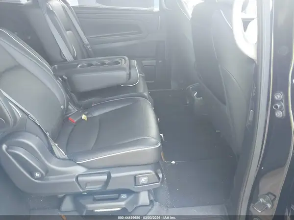 5FNRL6H90PB046248 2023 HONDA ODYSSEY - Image 8