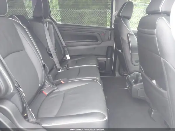 5FNRL6H90PB055550 2023 HONDA ODYSSEY - Image 8