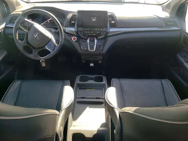 5FNRL6H90PB057136 2023 HONDA ODYSSEY - Image 8