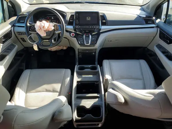 5FNRL6H91JB021902 2018 HONDA ODYSSEY - Image 8