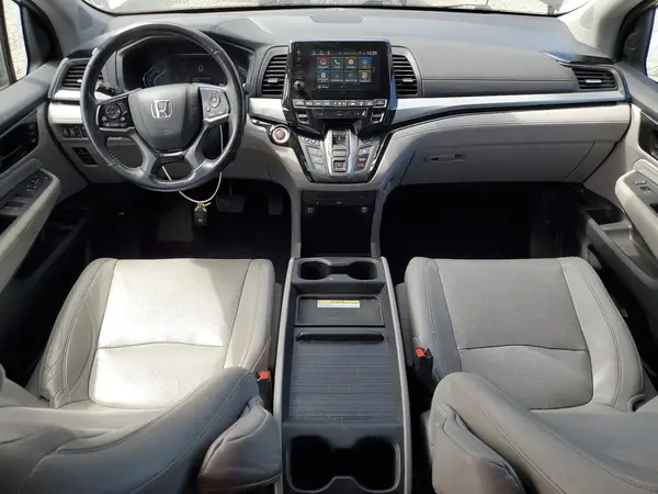 5FNRL6H91JB047125 2018 HONDA ODYSSEY - Image 8
