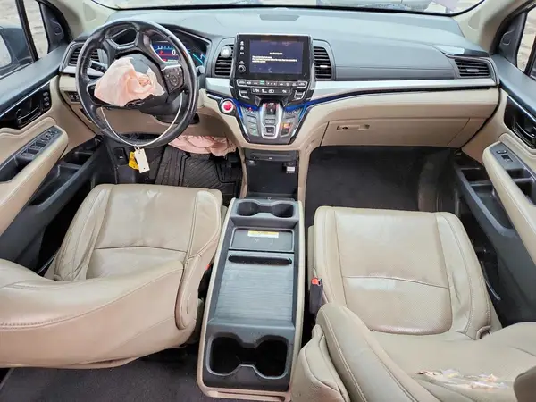 5FNRL6H91JB067455 2018 HONDA ODYSSEY - Image 8