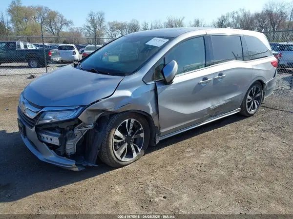5FNRL6H91JB070355 2018 HONDA ODYSSEY - Image 2