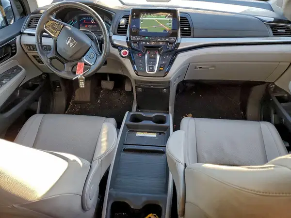 5FNRL6H91JB092730 2018 HONDA ODYSSEY - Image 8