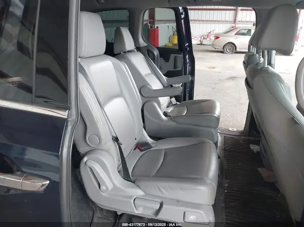 5FNRL6H91KB070910 2019 HONDA ODYSSEY - Image 8
