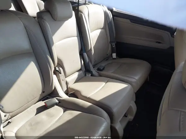 5FNRL6H91KB072320 2019 HONDA ODYSSEY - Image 8