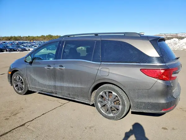 5FNRL6H91NB000263 2022 HONDA ODYSSEY - Image 2