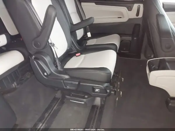5FNRL6H91SB015017 2025 HONDA ODYSSEY - Image 8