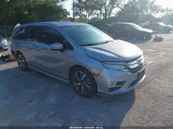 5FNRL6H92JB000413 2018 HONDA ODYSSEY
