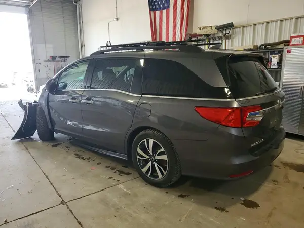 5FNRL6H92JB001173 2018 HONDA ODYSSEY - Image 2