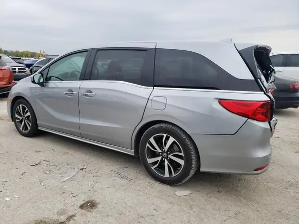 5FNRL6H92JB030074 2018 HONDA ODYSSEY - Image 2