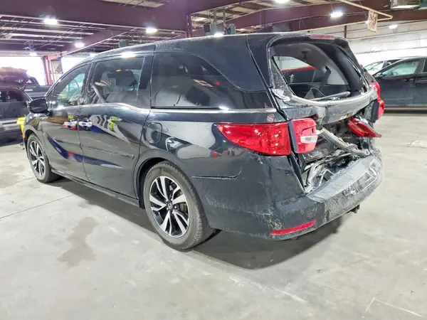 5FNRL6H92JB047148 2018 HONDA ODYSSEY - Image 2