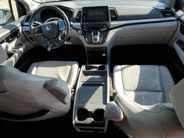 5FNRL6H92JB058361 2018 HONDA ODYSSEY - Image 8