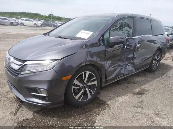 5FNRL6H92JB077590 2018 HONDA ODYSSEY - Image 2