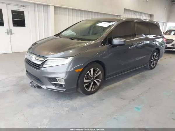 5FNRL6H92JB078528 2018 HONDA ODYSSEY - Image 2