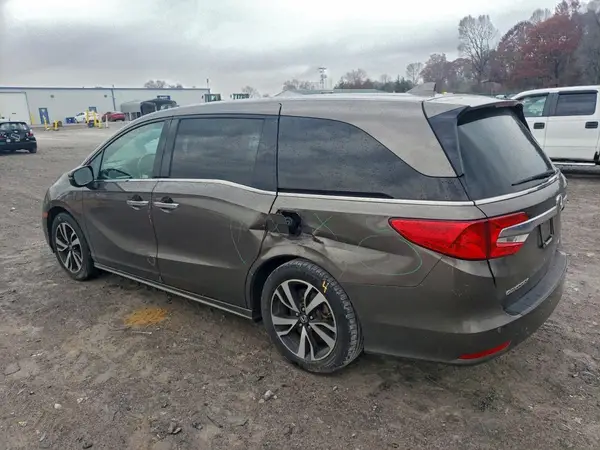 5FNRL6H92JB089027 2018 HONDA ODYSSEY - Image 2