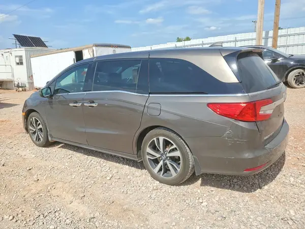 5FNRL6H92JB089058 2018 HONDA ODYSSEY - Image 2