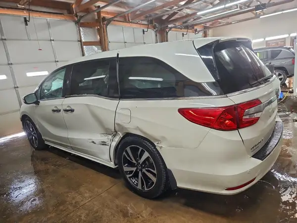 5FNRL6H92JB089965 2018 HONDA ODYSSEY - Image 2