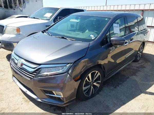5FNRL6H92JB098987 2018 HONDA ODYSSEY - Image 2