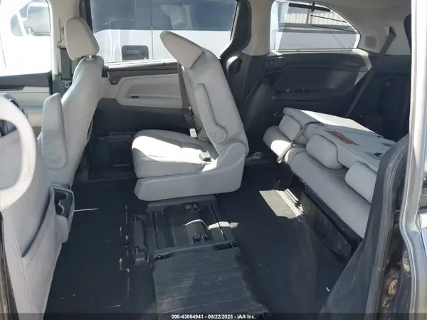 5FNRL6H92JB098987 2018 HONDA ODYSSEY - Image 8