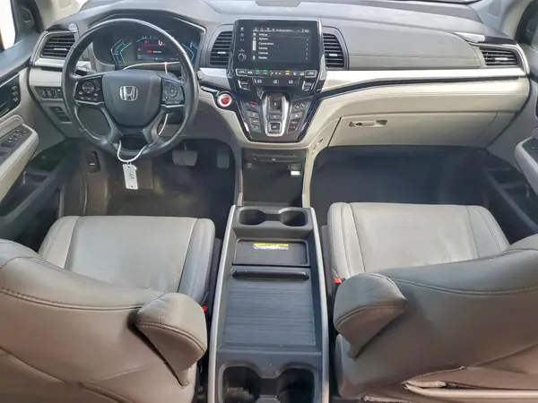 5FNRL6H92JB101905 2018 HONDA ODYSSEY - Image 8