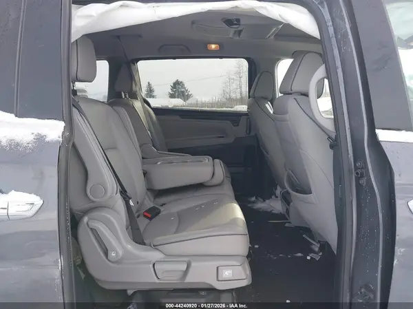 5FNRL6H92MB011917 2021 HONDA ODYSSEY - Image 8