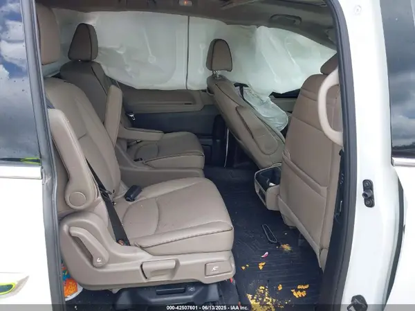 5FNRL6H92PB021951 2023 HONDA ODYSSEY - Image 8