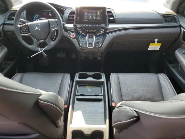 5FNRL6H92RB055925 2024 HONDA ODYSSEY - Image 8