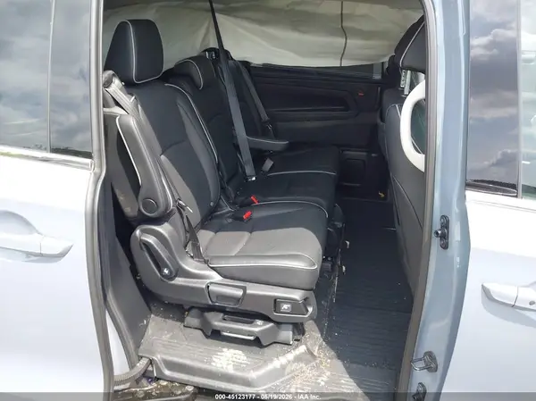 5FNRL6H92SB037821 2025 HONDA ODYSSEY - Image 8