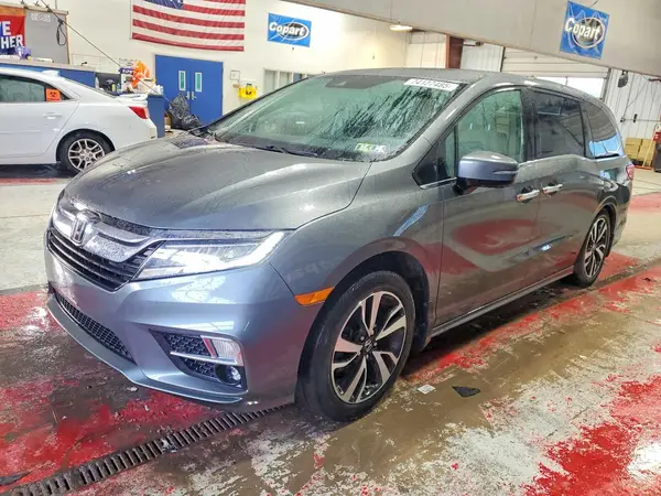 5FNRL6H93JB010058 2018 HONDA ODYSSEY - Image 1