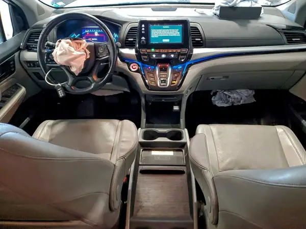 5FNRL6H93JB012926 2018 HONDA ODYSSEY - Image 8