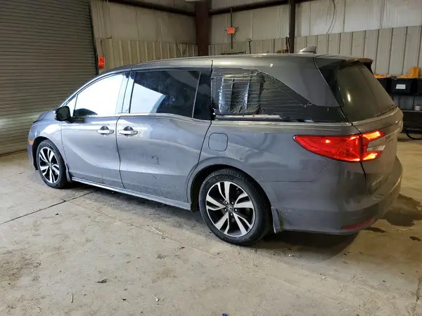 5FNRL6H93JB031105 2018 HONDA ODYSSEY - Image 2