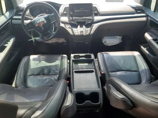 5FNRL6H93JB047661 2018 HONDA ODYSSEY - Image 8