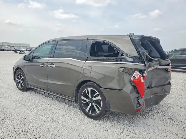 5FNRL6H93JB049197 2018 HONDA ODYSSEY - Image 2