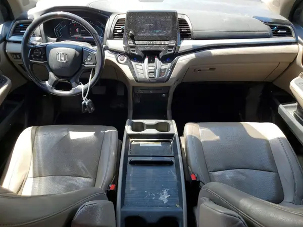 5FNRL6H93JB049717 2018 HONDA ODYSSEY - Image 8