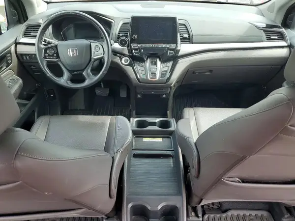 5FNRL6H93JB091370 2018 HONDA ODYSSEY - Image 8