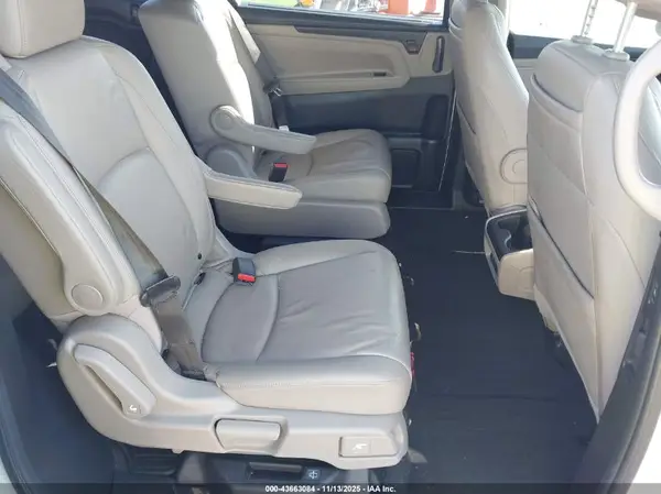 5FNRL6H93KB105690 2019 HONDA ODYSSEY - Image 8