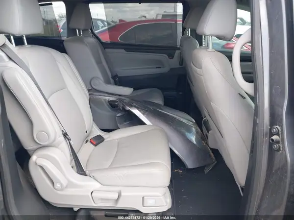 5FNRL6H93LB002769 2020 HONDA ODYSSEY - Image 8