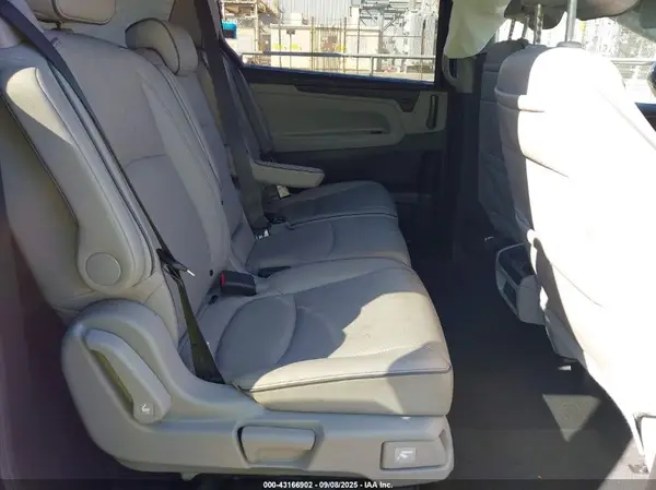 5FNRL6H93NB012253 2022 HONDA ODYSSEY - Image 8