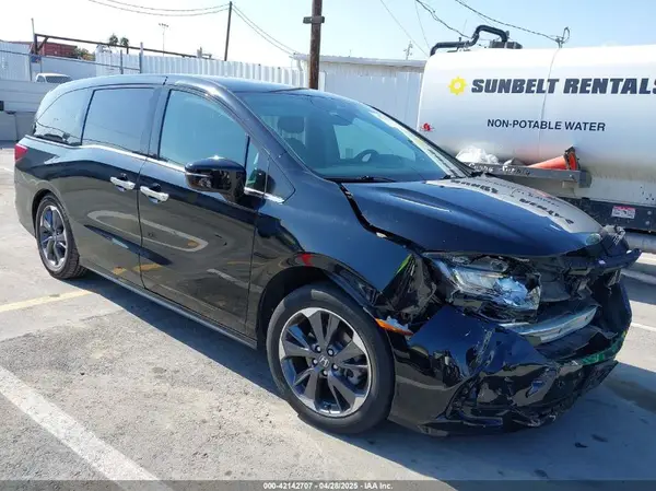 5FNRL6H93NB051618 2022 HONDA ODYSSEY - Image 1